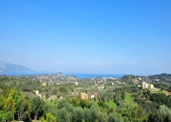Huge Stunning Vila *