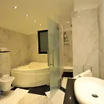 Vilă Huge Stunning