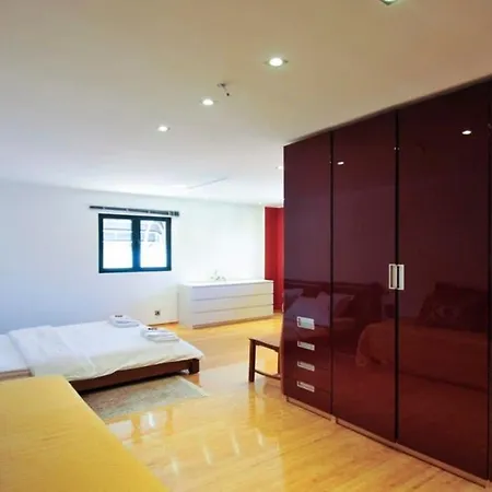 Villa Huge Stunning Gazatika