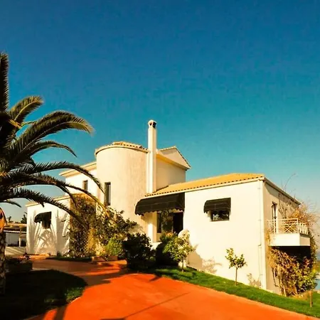 Villa Huge Stunning *