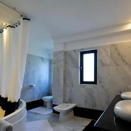 Huge Stunning Villa Gazátika