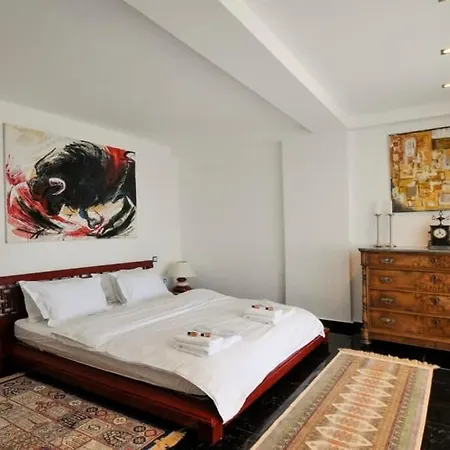 Huge Stunning * Gazátika