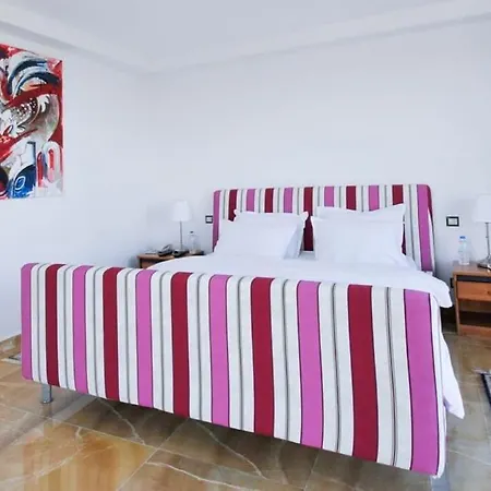 Villa Huge Stunning Gazátika